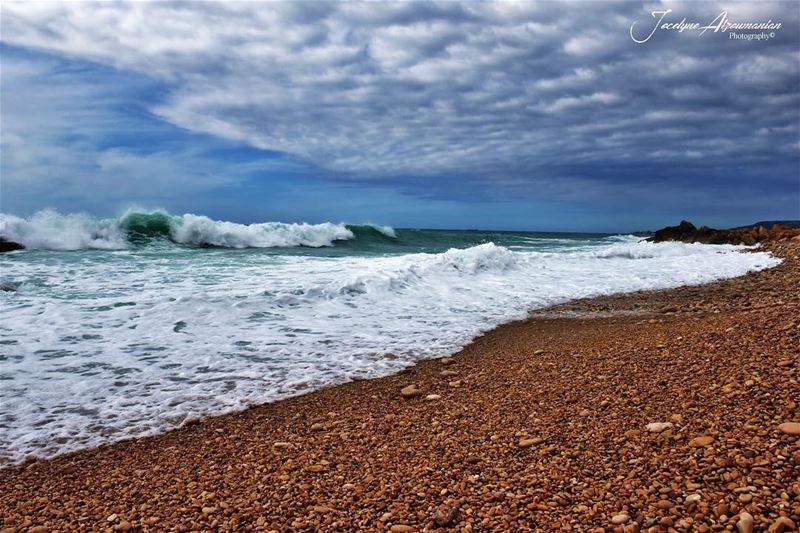 "People will stare, make it worth their while"  lebanon sky nolimite watch... (Batroun Thoum)