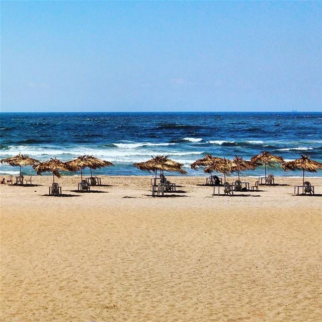 Perfect Breeze  citylife  beachlife  bythesea  mediterranean  light ... (Beirut, Lebanon)