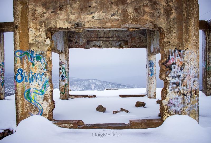 Perfect Natural Frame 🖼 Lebanon  whatsuplebanon  instagram  lebanon_hdr... (Zaarour)