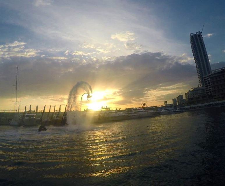 Perfect sunny day ☀️ I feel summer got a speeding ticket  flyboard ... (Zaitunay Bay)