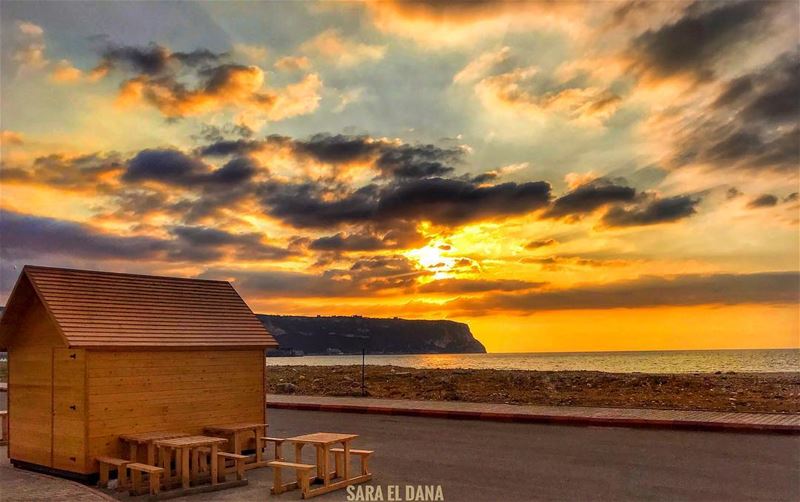 Perfect sunset 👌🏽 (Chekka)