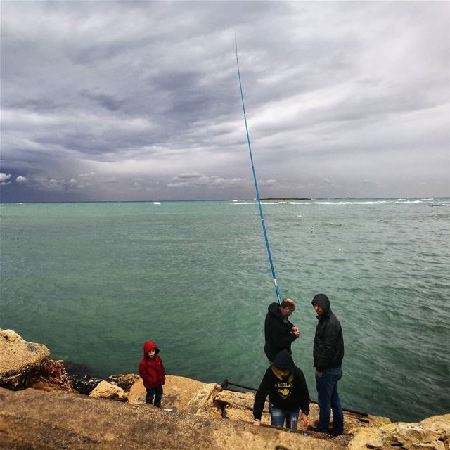 Pescador de nubes -  ichalhoub in  Tripoli north  Lebanon shooting with a...