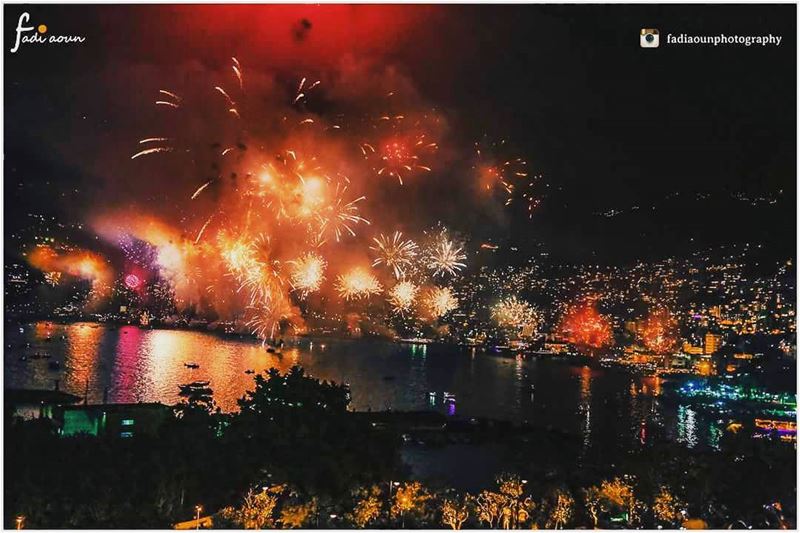  photo  fireworks  jounieh  jouniehinternationalfestival  light  nights ...