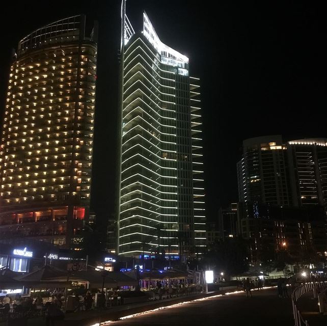  photography  citylights  buildings  cityatnight  beirutconnected  beirut ... (Zaitunay Bay)