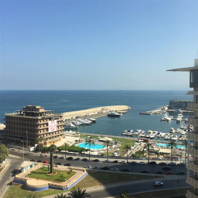  photography  lebanon  phoenicia  saintgeorgehotel  zaytounabay  beirut ... (Phoenicia Hotel Beirut)