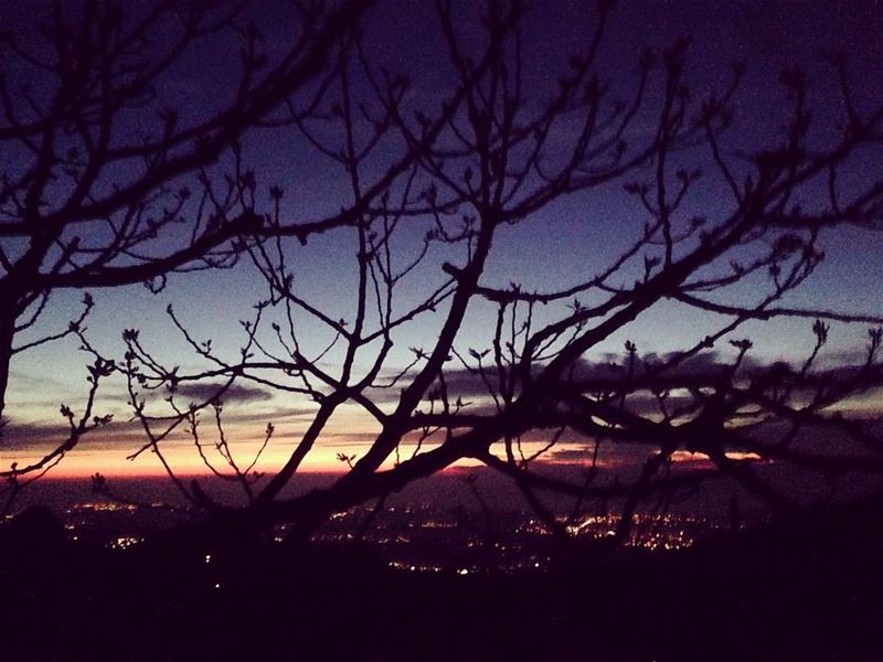  photooftheday  photography  instapic  sunset  sky  sun  clouds  mountains... (Barhalioun, Liban-Nord, Lebanon)