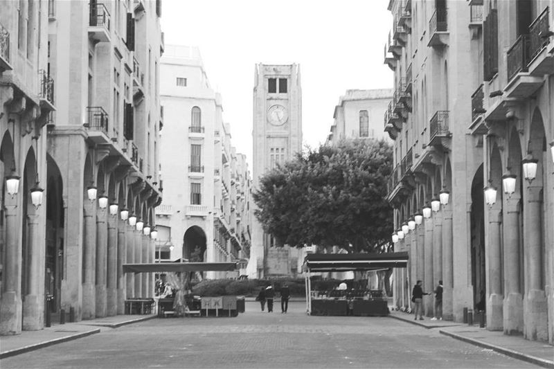  picoftheday lebanon beirut mybeirut dt balck white road silence people...