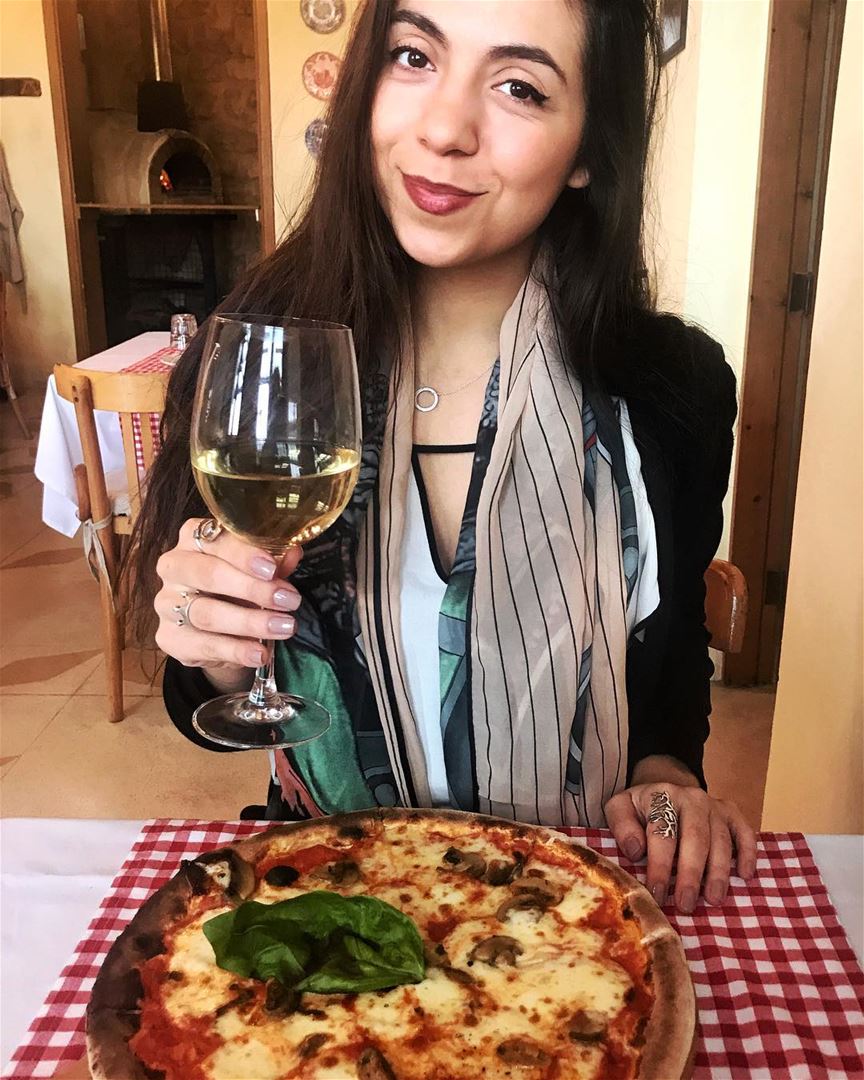 Pizza 🍕 for lunch at a cute & cozy trattoria in Gemmayzeh ❤️ What are you... (Appetito Trattoria Gemmayzeh)
