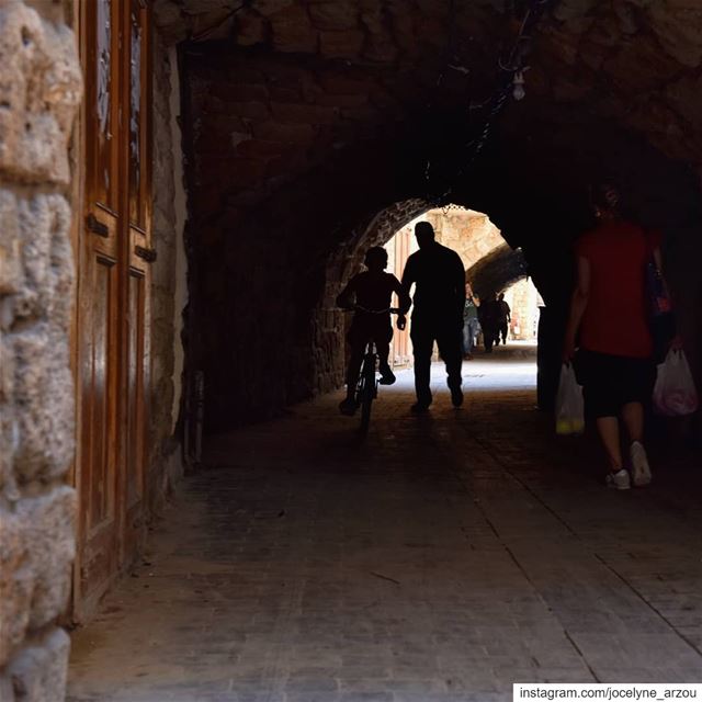  playtime... happy  hour  happytime  makingmemories  play  enjoy ... (Saïda, Al Janub, Lebanon)