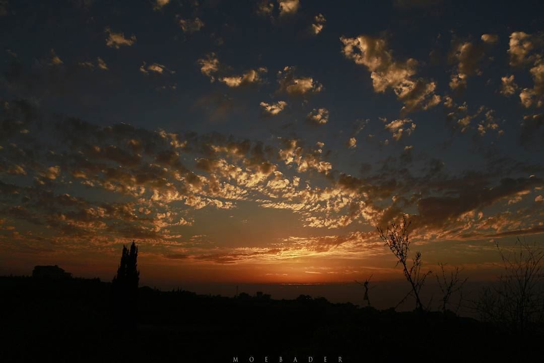 Popcorn Cloud 🍿🍿  phototime  landscape_captures  landscape_lovers ... (Qana Al Jalil Sour)