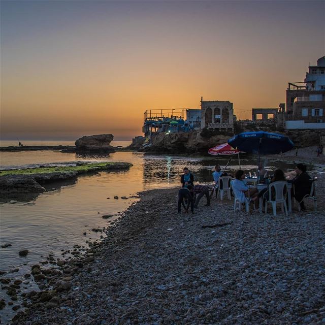 Post sunset vibes🇱🇧🇱🇧.... livelovebeirut  batroun  batrountraders... (Bahsa-Batroun)