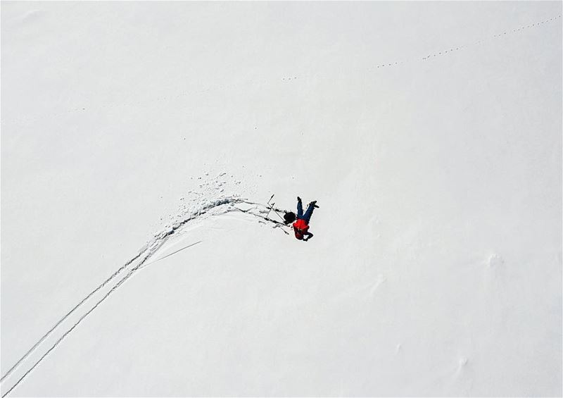 Powder. (Mzaar Kfardebian)