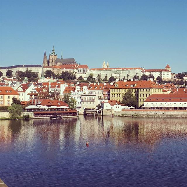  PRAHA  landscape  keysbridge   saintcharlesbridge  praguecastle  lake ... (Charles Bridge Prague)