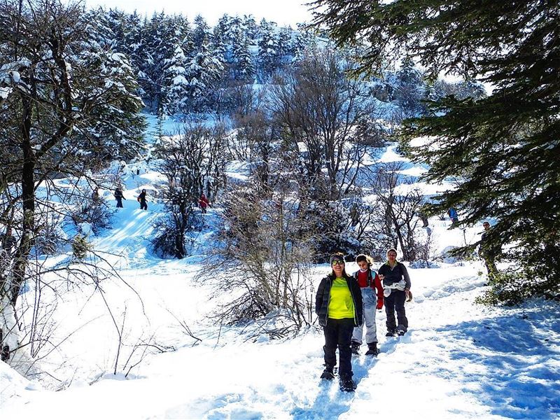  promaxsports  ehdenspirit  ehden  ehdenforever  ehdenreserve  snowshoeing... (Ehden - La Reserve)