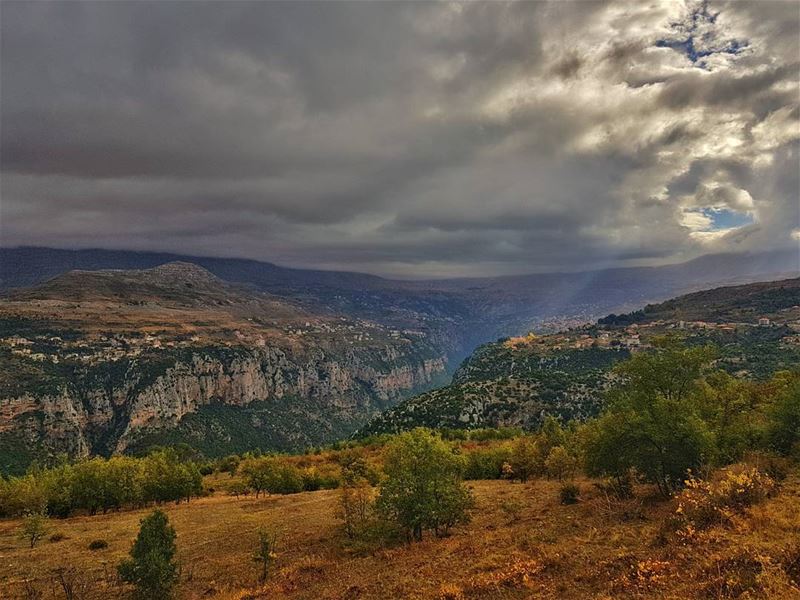  qannoubine  bcharre  northlebanon  north  lebanon  livlovelebanon ... (Ouâdi Qannoûbîne, Liban-Nord, Lebanon)