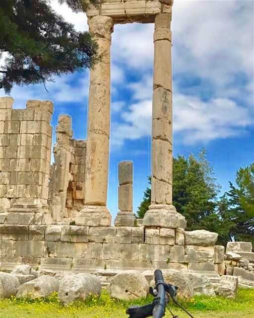 "Qasr Naous" one off two roman temples of Ain Aakrin............. (Aïn Aakrîne, Liban-Nord, Lebanon)