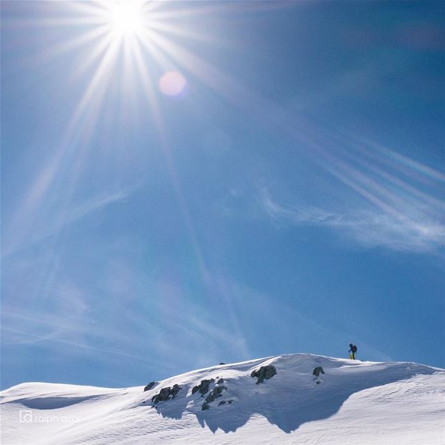 🏔🌞Race to the summit🌞 🏔 snowshoeing  mountains  lebanon ..... ... (El Laqloûq, Mont-Liban, Lebanon)