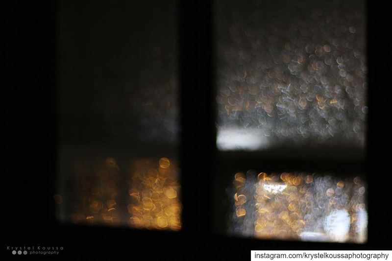 Raindrops/ window/ street... (Lebanon)
