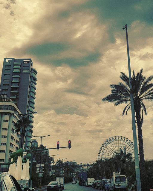 Rainy mid-June in Beirut..☁🌥🌦🌞 wednesday .. ............... (Beirut, Lebanon)