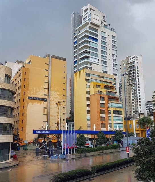 Rainy Saturday ❤By @el_dayeh  SaifiVillage  DowntownBeirut ... (Saifi village)