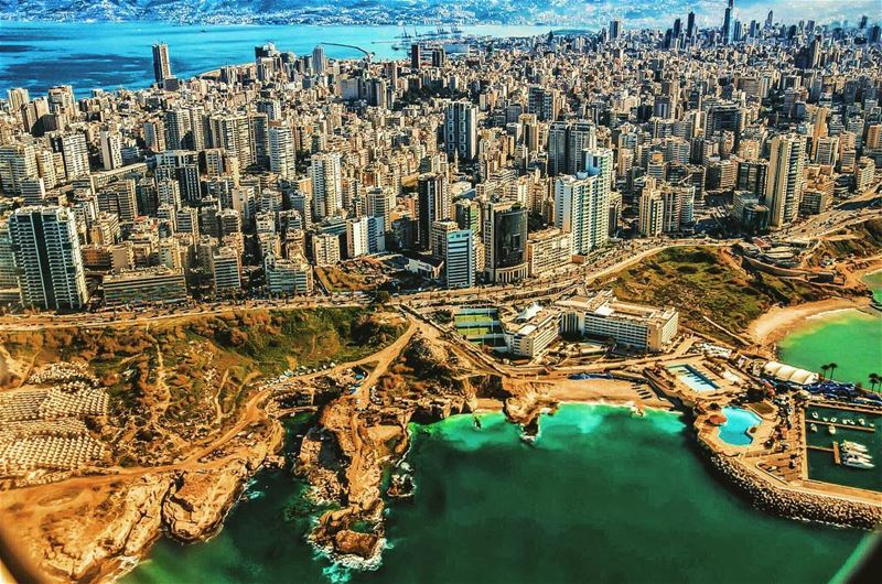 @ Ramle el baida  beirut  beiruting  raouche ... (Beirut, Lebanon)