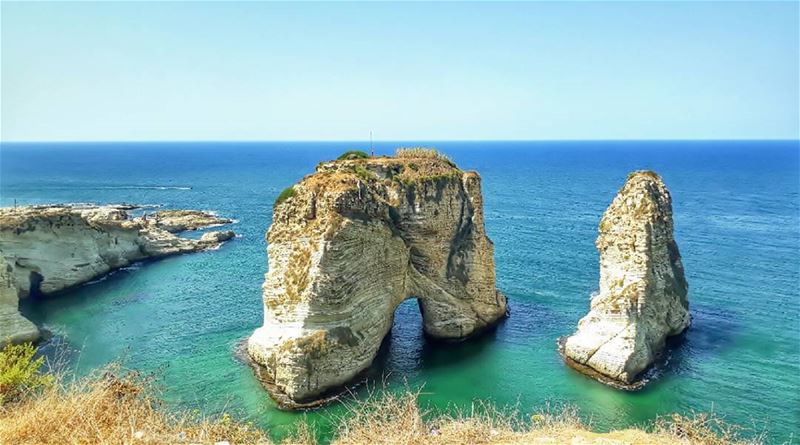  raouche  beirut  lebanon  kalawounphoto  monbeauliban  thebestinlebanon  � (Lebanon)