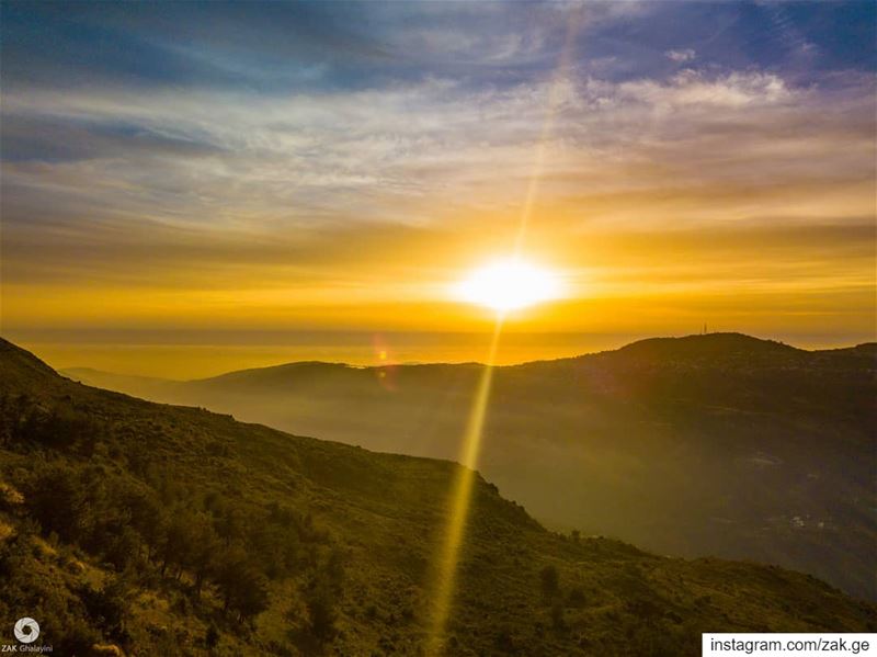 Ray? Is that you?  sun  lebanon  leb  nature  rayoflight  middleeast ... (Lebanon)