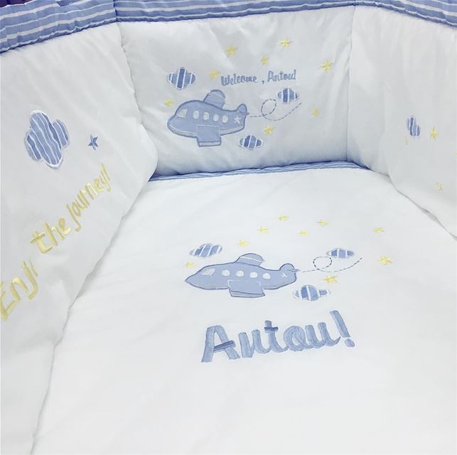 Reach for the stars ✨ baby Anton 💭 Write it on fabric by nid d'abeille ...