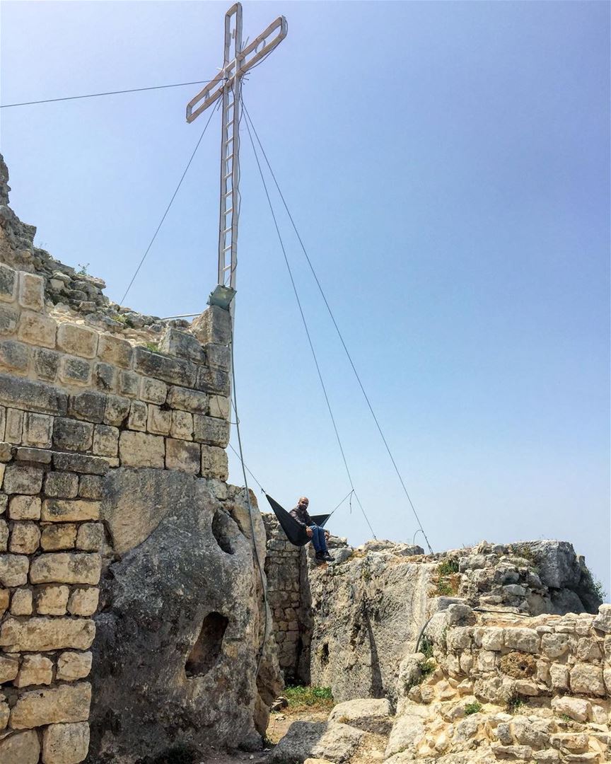 Reaching new heights! 😎 happytime  adventuretime  weekendvibes ... (Smar Jubayl, Liban-Nord, Lebanon)