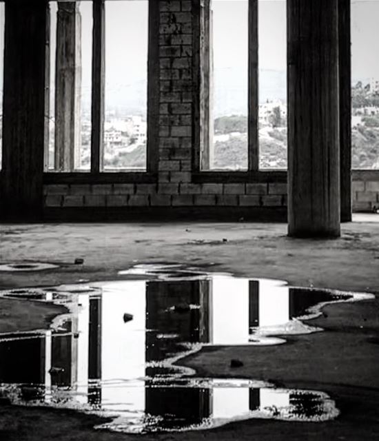 Reflection  shooting  lebanon  producer  mylife  myworld... (Lebqâ, Liban-Sud, Lebanon)