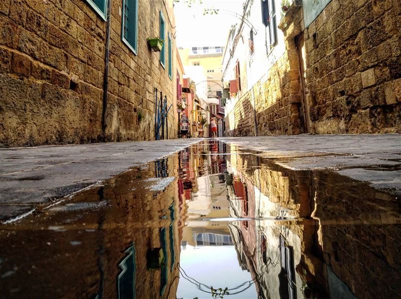  reflection  tyre  lebanon  old  public  perspective  summer  photography ... (Tyre, Lebanon)