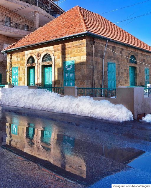 Reflections of untold stories in the heart of authentic  lebanonhouses 🇱🇧 (Hasroun)