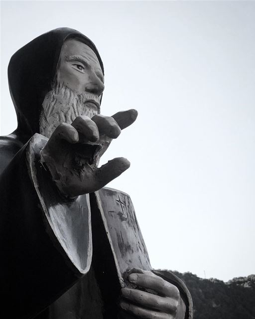  religion  lebanon  blackandwhitephoto  shooting  preproduction  producer ... (دير مار انطونيس قزحيا وادي القدسين)
