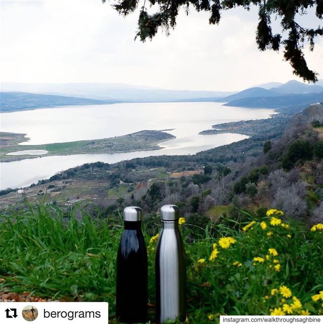  Repost @berograms ・・・Less plastic while hiking insta_lebanon ... (Saghbîne, Béqaa, Lebanon)