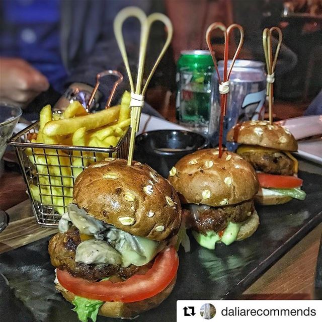 Repost @daliarecommends Mini burgers 😍 daliarecommendsbeirut  jackieo ...