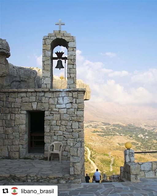  Repost @libano_brasil (@get_repost)・・・Você sabia que o cristianismo no... (Ehden, Lebanon)