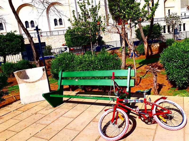  Ride ... When  life gets  complicated ... achrafiye  saintnicolasgarden ... (Saint Nicolas garden)