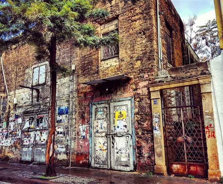 Rightful Place  lifeisart  typical  lebanese  citylife  urban  landscape ... (Beirut, Lebanon)
