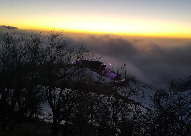  rikkyz  faraya  lebanon_hdr  sunset  nighthike  snowhiking  mist ...