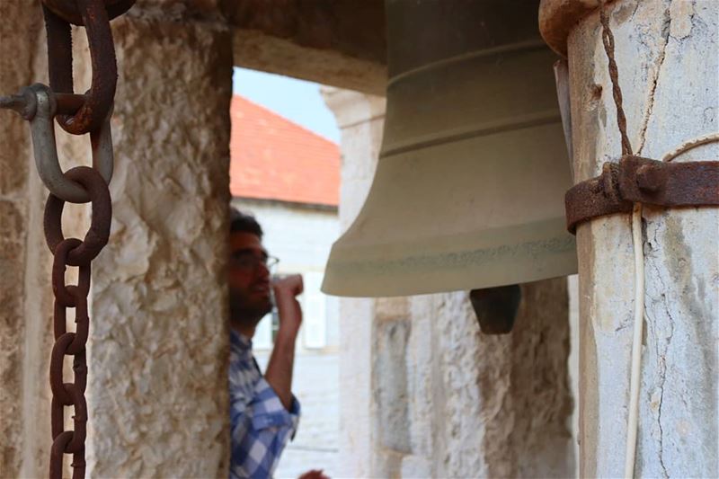 Ringtone 🕭 (Bikfaïya, Mont-Liban, Lebanon)