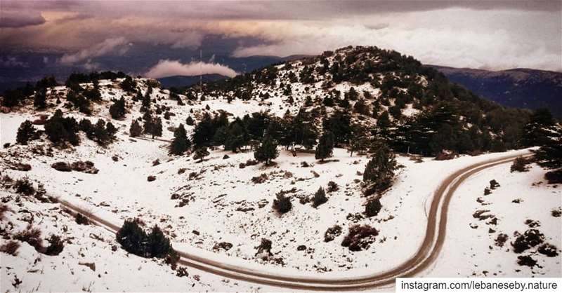  roadtohappiness.. akkar  kobayat  snow  roadtrip  winter  cold ... (Al Qubayyat, Liban-Nord, Lebanon)