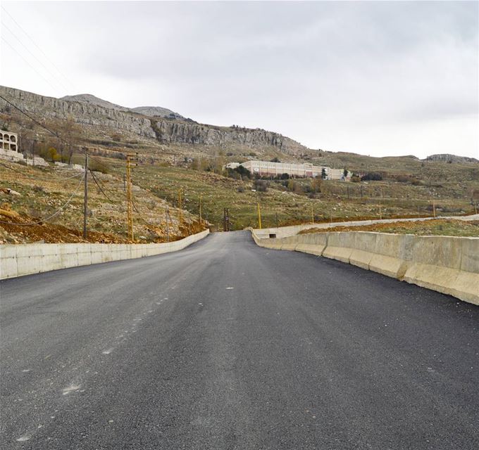  roadtrip  mountains  wanderlust  wanderer  enjoylife  lifeisgood ... (Falougha, Mont-Liban, Lebanon)