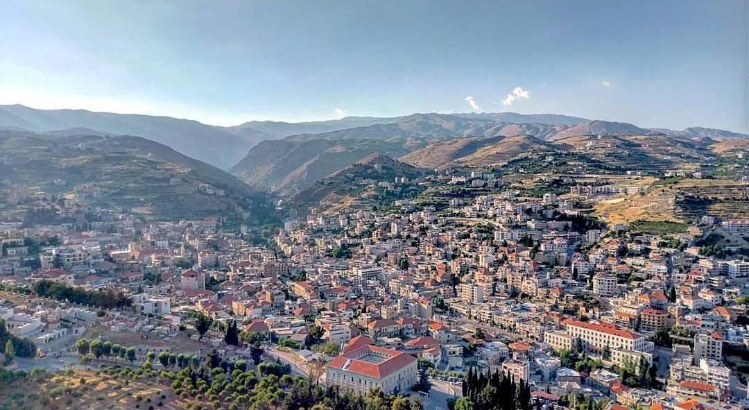 Roadtrip 🇱🇧 so many breathtaking views 😍  livelovebeirut ... (Zahlé, Lebanon)