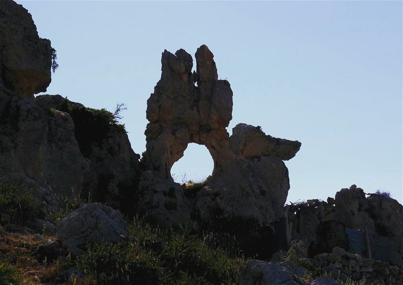  rock  nature  naturephotography   leb  lebanon  lebanon_hdr ... (North Governorate)