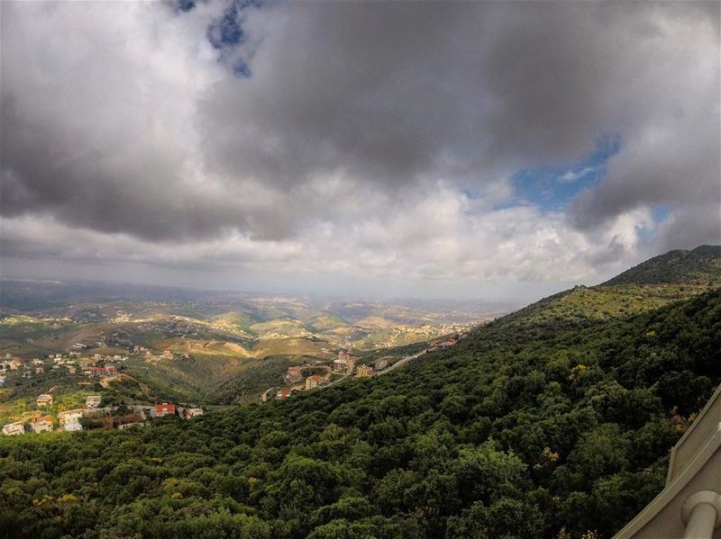 s o m e s o u t h e r n l o v e 🇱🇧☮️ lebanon_hdr  lebanon_hd ... (Mlîtâ)