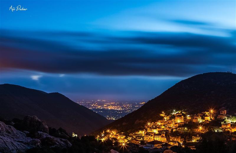 S O U T H 💙..... sunset longexposure landscape landscapephotography... (South Governorate)