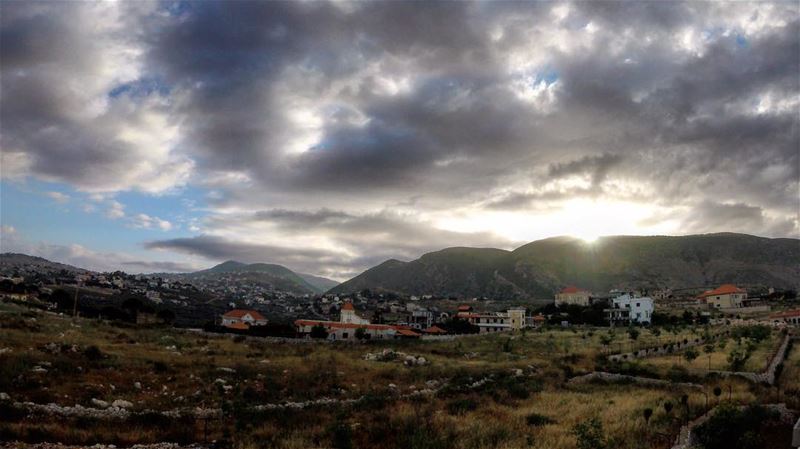 s u n  r i s e ..A r a b s a l i m ..h o m e t o w n .. lebanon ... (Arabsalim, Lebanon)