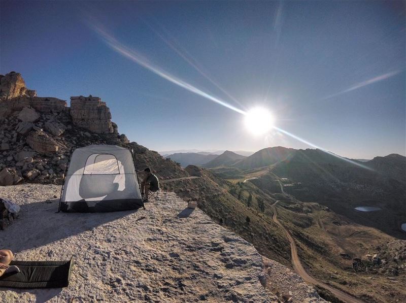 s u n r i s e .. ⛺️🇱🇧⛰ lebanon  lebanon_hdr  lebanon_hd  peak  akoura ... (Akoura, Mont-Liban, Lebanon)