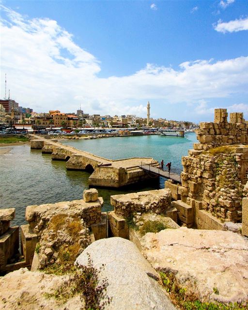 Saida’s sea bridge 🌍....... saraheidphotography  lebanon ... (Saïda, Al Janub, Lebanon)