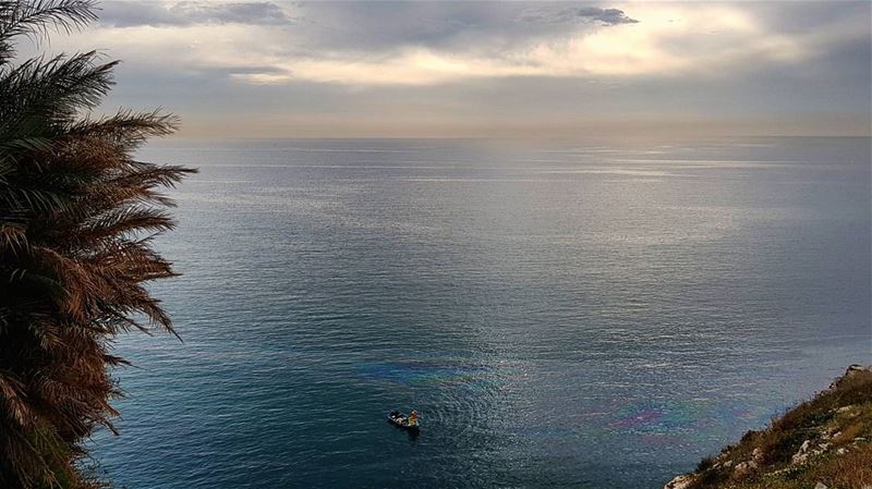 Sailing in February's Crowded Rainbow ....🌊🚣‍♂️... beirut  lebanon... (Beirut, Lebanon)